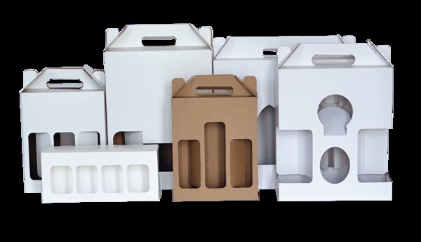 Un collection des boites et étuis pour bières, produits alimentaires etc